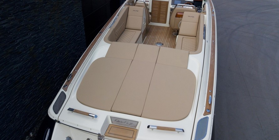 Chris-Craft Corsair 34