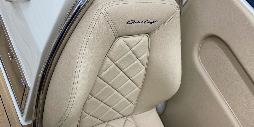 Chris-Craft Corsair 34