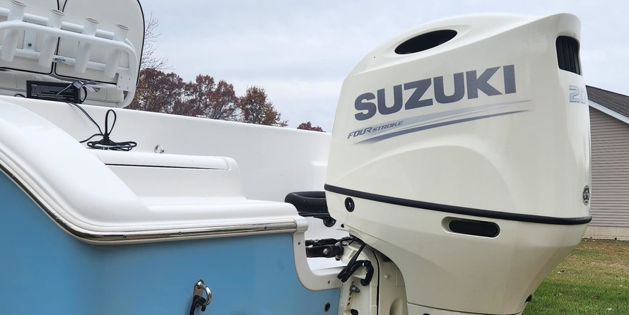 Angler Pro Boats 2900 center console