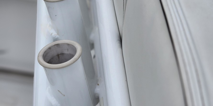 Angler Pro Boats 2900 center console