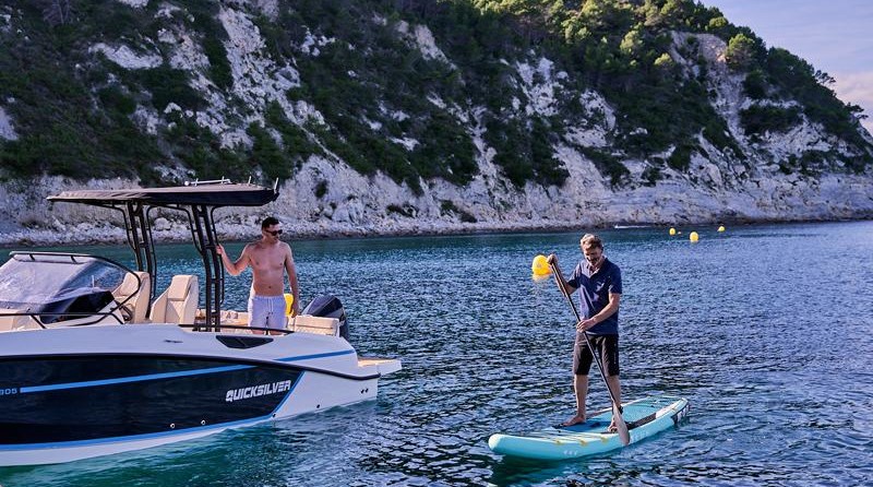 Quicksilver Activ 805 Open