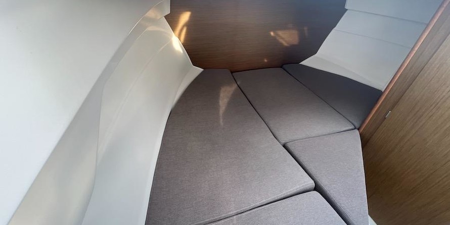 Beneteau Antares 7 OB