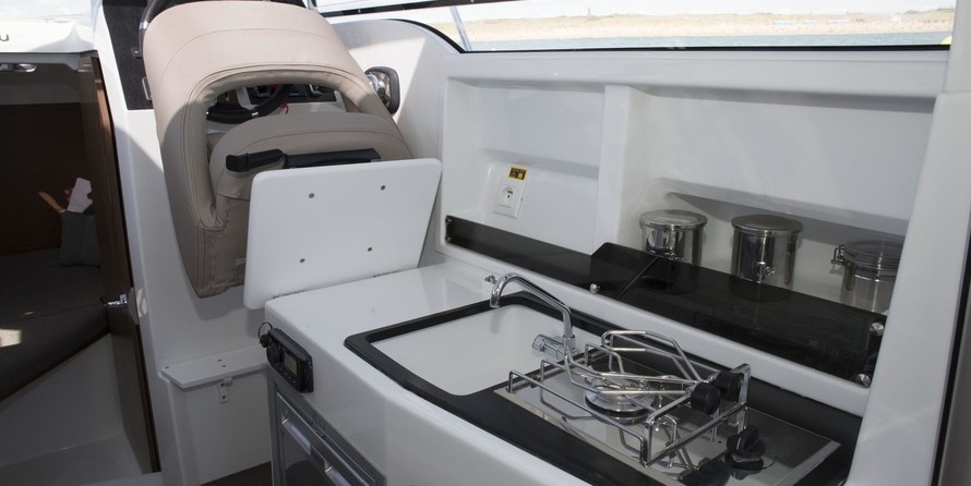 Beneteau Antares 7 OB