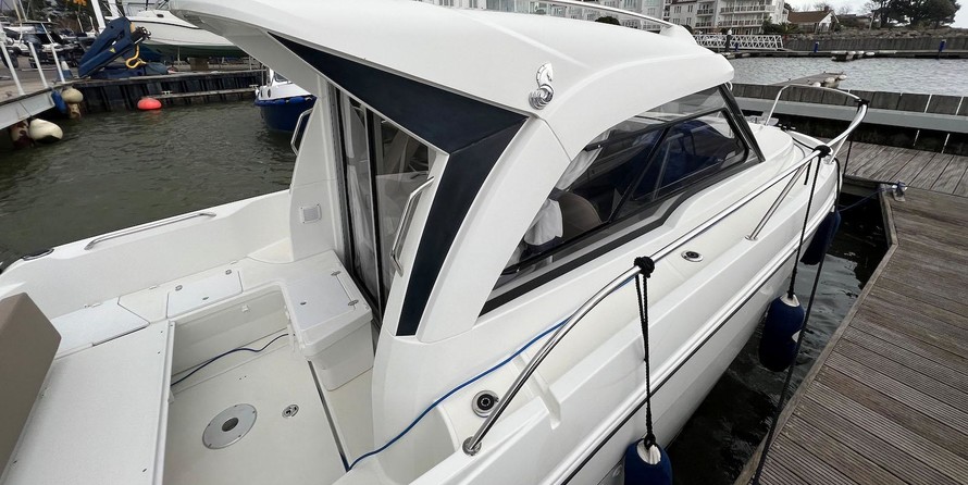 Beneteau Antares 7 OB