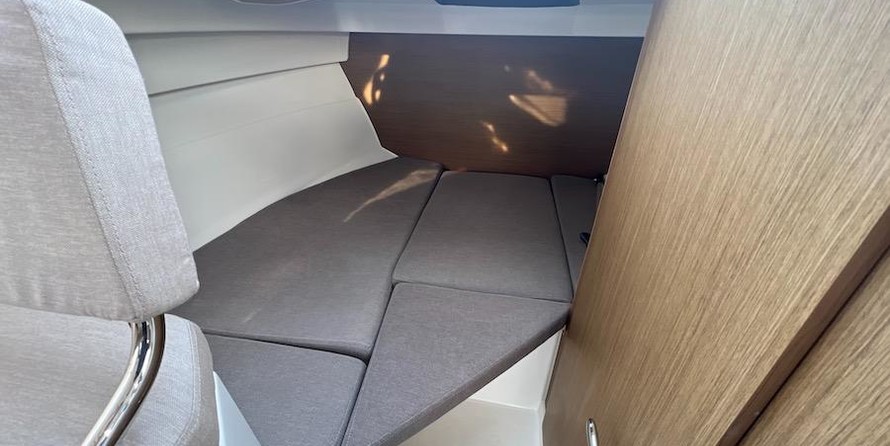 Beneteau Antares 7 OB