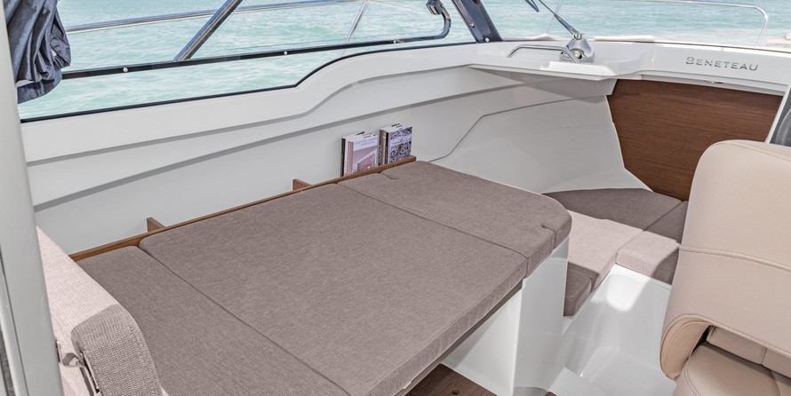 Beneteau Antares 7 OB
