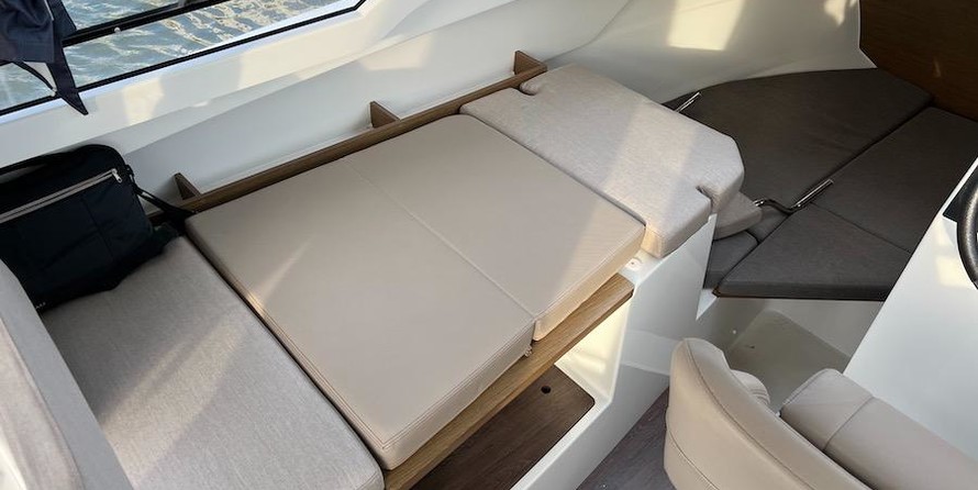 Beneteau Antares 7 OB