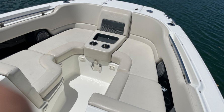 Boston Whaler 270 Vantage