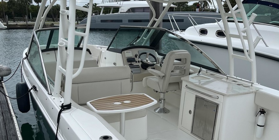 Boston Whaler 270 Vantage