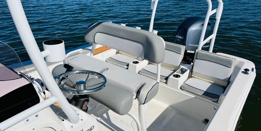 Nauticstar 231