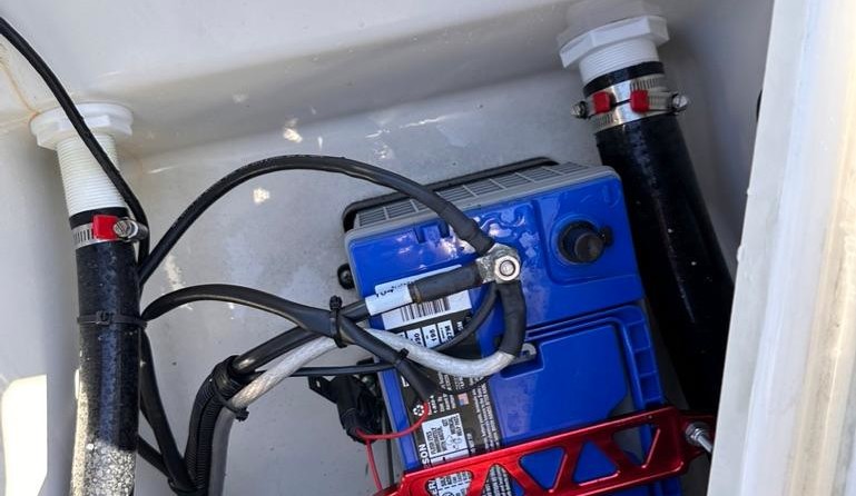 Boston Whaler 210 Dauntless