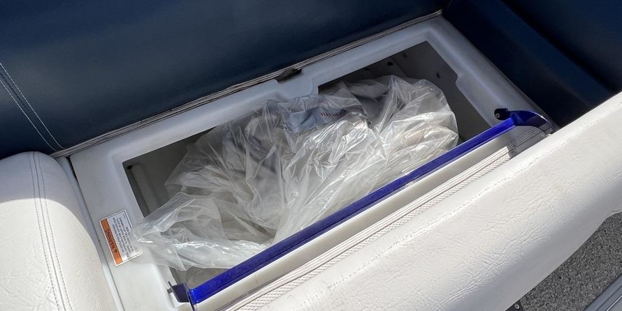 Premier Pontoons Grand Entertainer