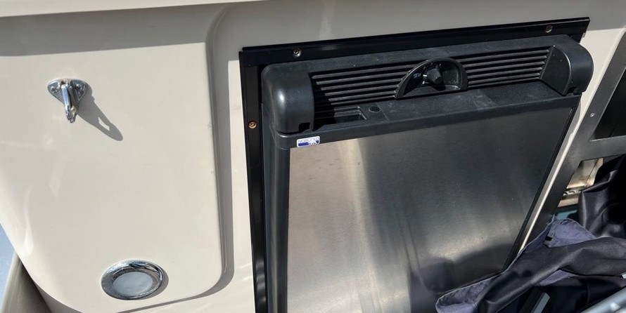 Premier Pontoons Grand Entertainer