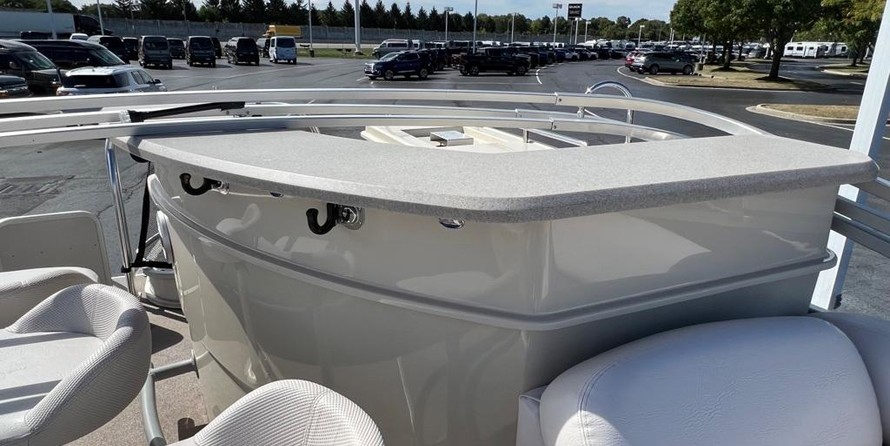 Premier Pontoons Grand Entertainer