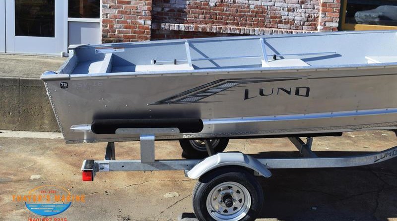 Lund Boats SSV 16
