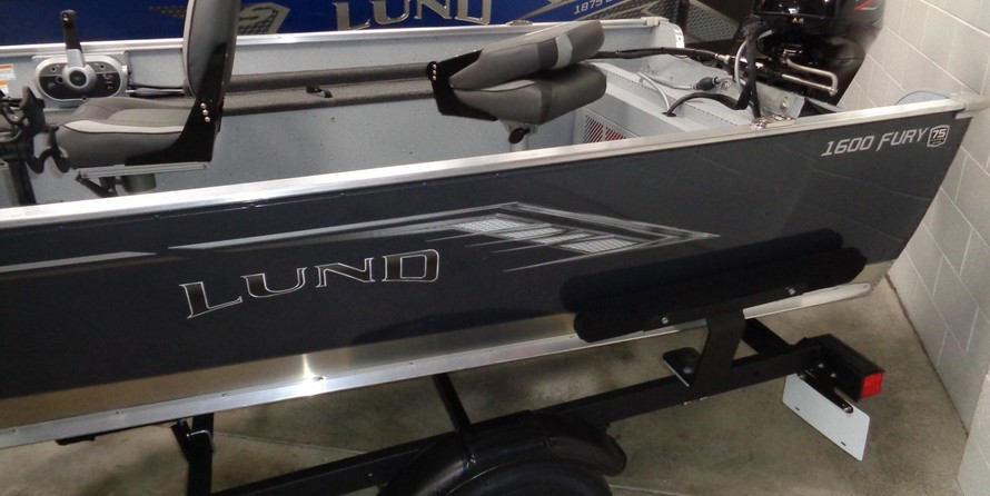 Lund Boats 1600 Fury SS