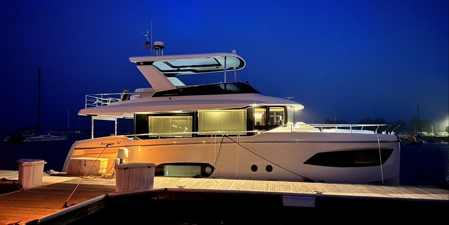 Absolute Navetta 52