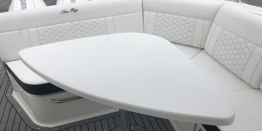 Sea Ray Sundancer 320 OB