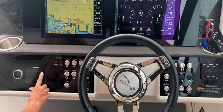 Sea Ray Sundancer 320 OB