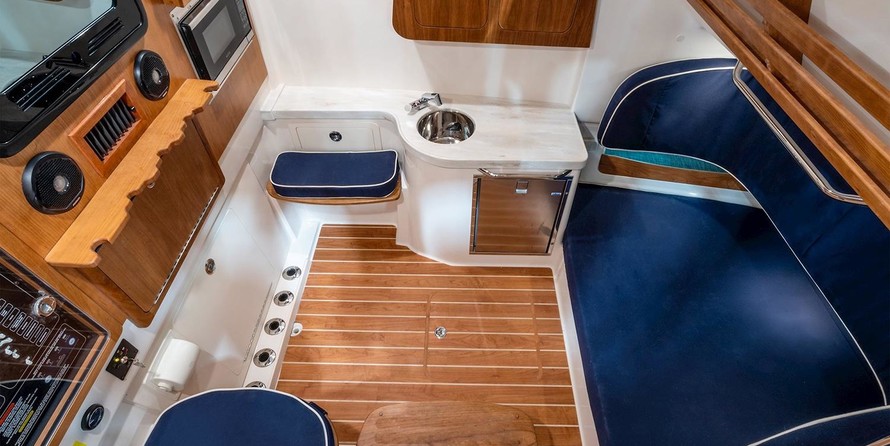 Grady-White Canyon 376