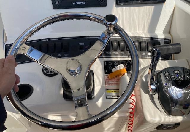 Boston Whaler 285 Conquest