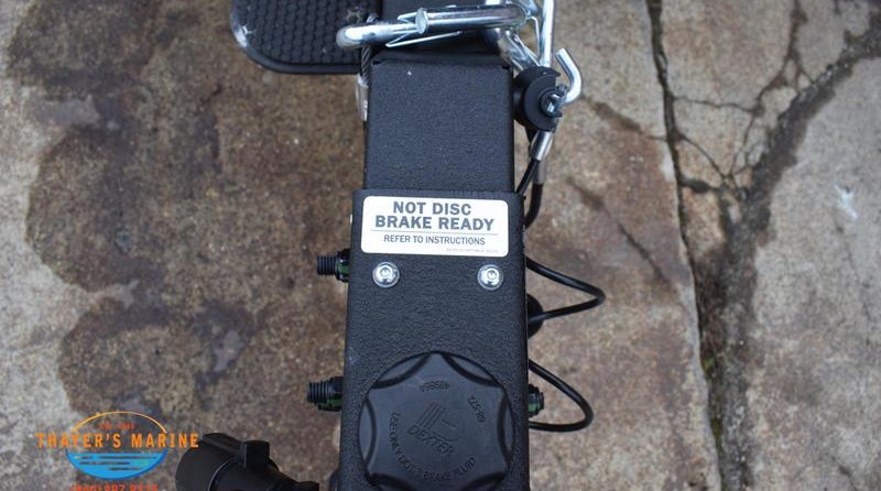 Sun Tracker Party Barge 20 DLX