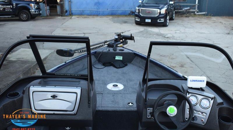 Tracker Pro Guide V-16 SC