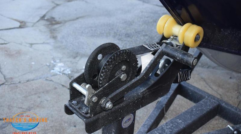 Tracker Pro Guide V-16 SC