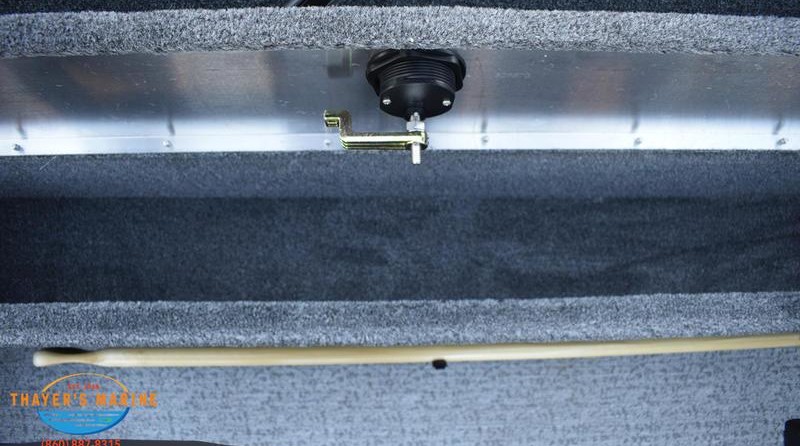 Tracker Pro Guide V-16 SC