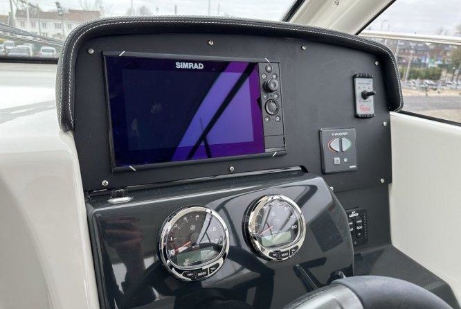 Quicksilver Activ 755 Weekend