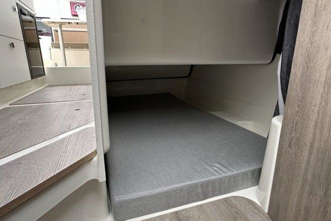 Quicksilver Activ 755 Weekend