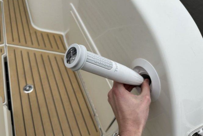 Quicksilver Activ 755 Weekend