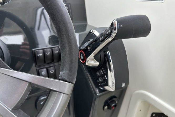 Quicksilver Activ 755 Weekend