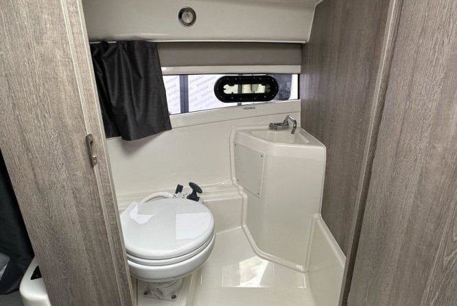 Quicksilver Activ 755 Weekend