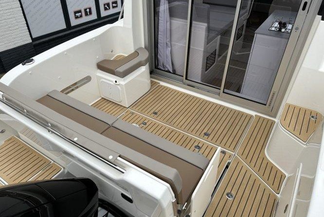 Quicksilver Activ 755 Weekend