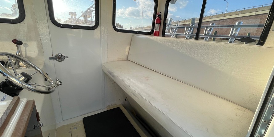 Broward 80 pilot house