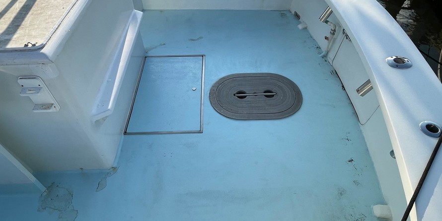 Broward 80 pilot house