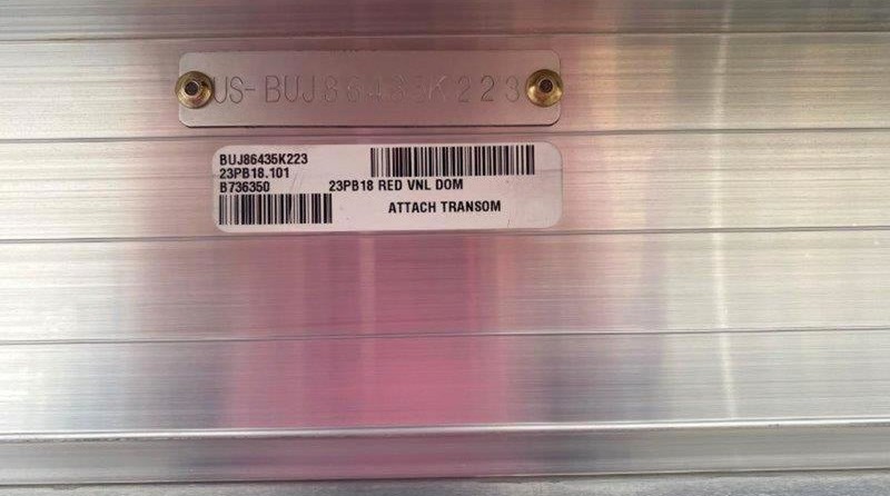 Sun Tracker Party Barge 18 DLX