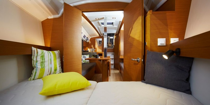 Jeanneau Sun Odyssey 349