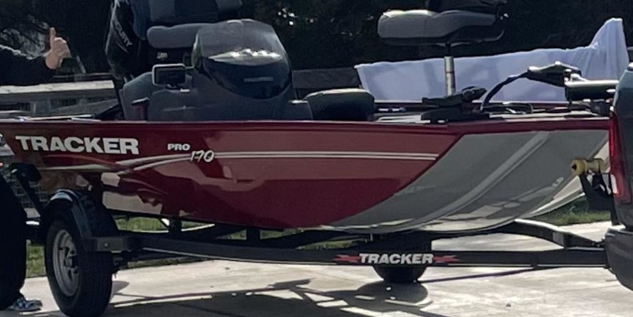 Tracker Pro 170