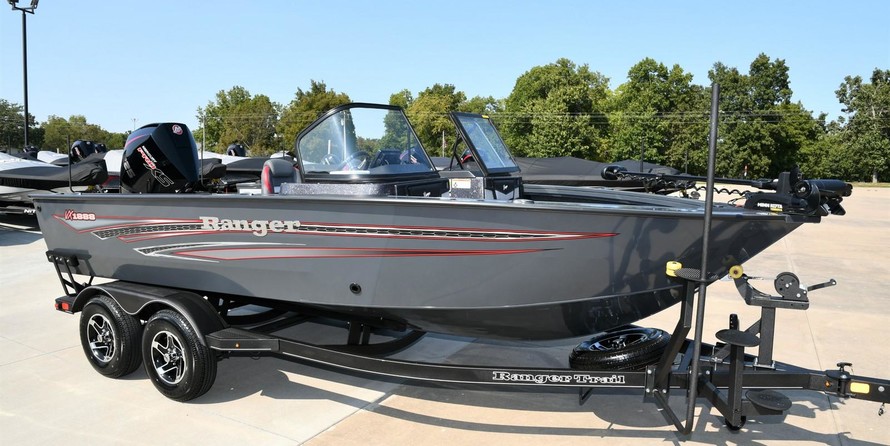Ranger VX1888 WT w/225HP Pro-XS
