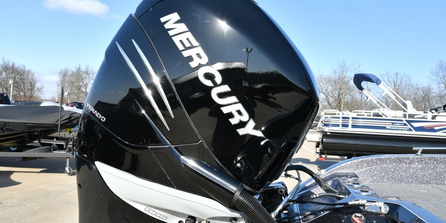 Everglades 230 cc w/ 250 verado