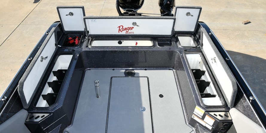 Everglades 230 cc w/ 250 verado