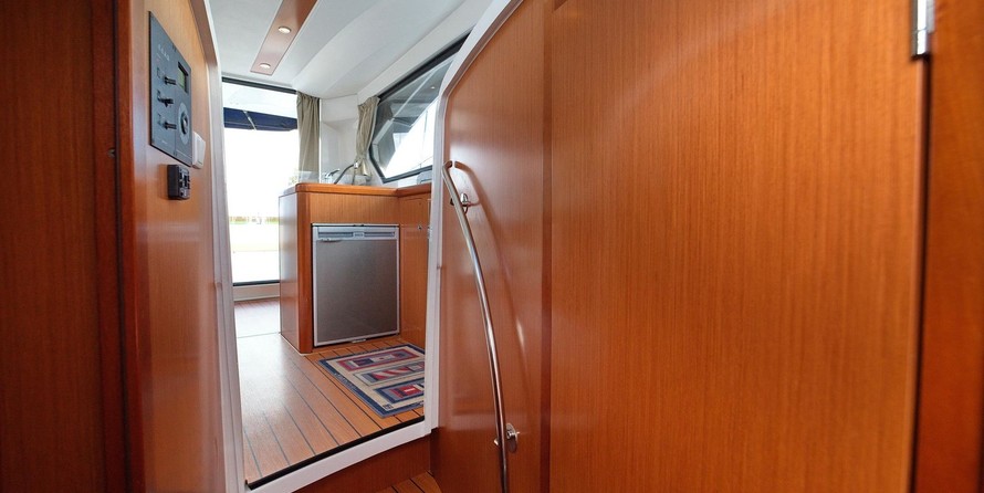 Beneteau Antares 36