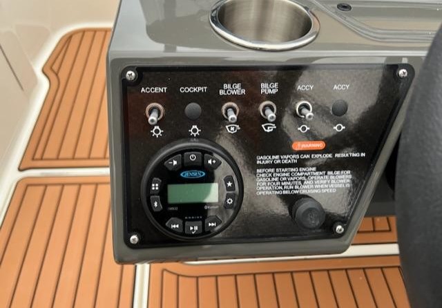 Bayliner VR5 BOWRIDER