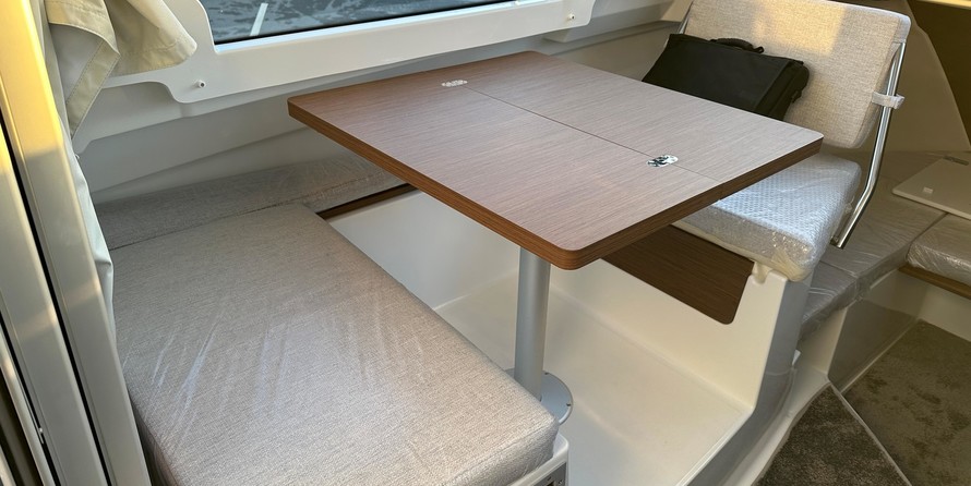 Jeanneau Merry Fisher 695