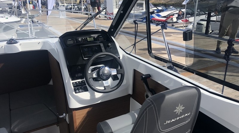 Jeanneau Merry Fisher 695