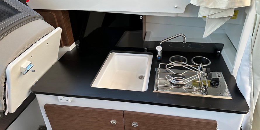 Jeanneau Merry Fisher 695