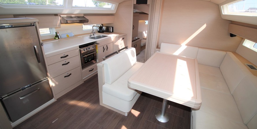 Jeanneau 54