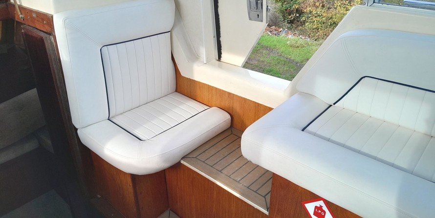 Birchwood 33 GT (available)